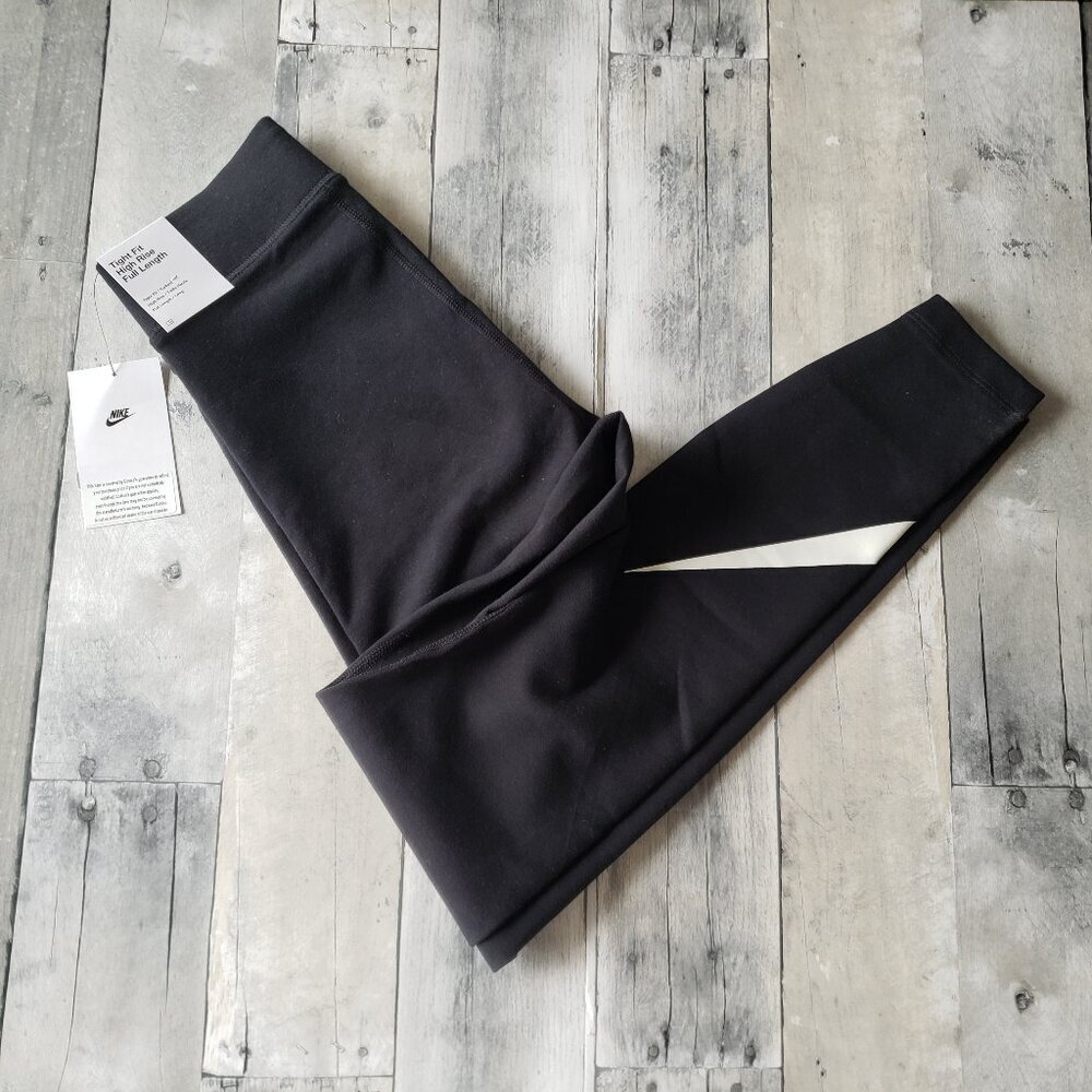 NWT - Nike Women High-Waisted Full Length Graphic Leggings Black – Size XS